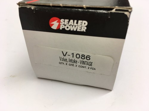 8886