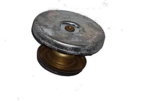 cap-radiator-dodge3
