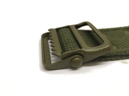 strap-jerry-can-us-set-rivets2